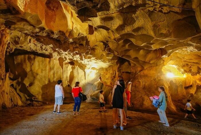 Пещера Караин Музей с артефактами пещеры Караин