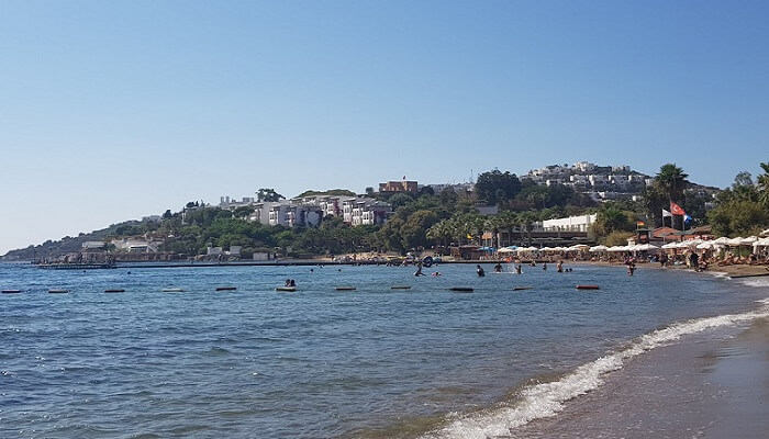 Общественный пляж Кадикалеси (Kadıkalesi Halk Plajı)