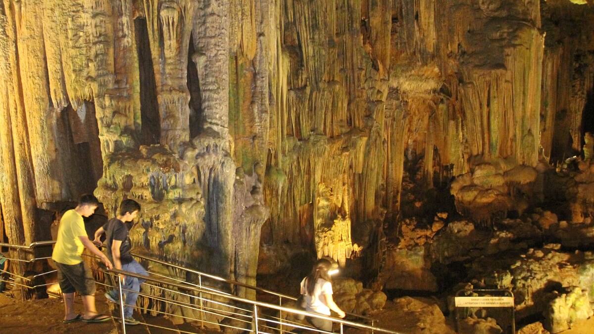 Пещера Астмы (Astım Mağarası)