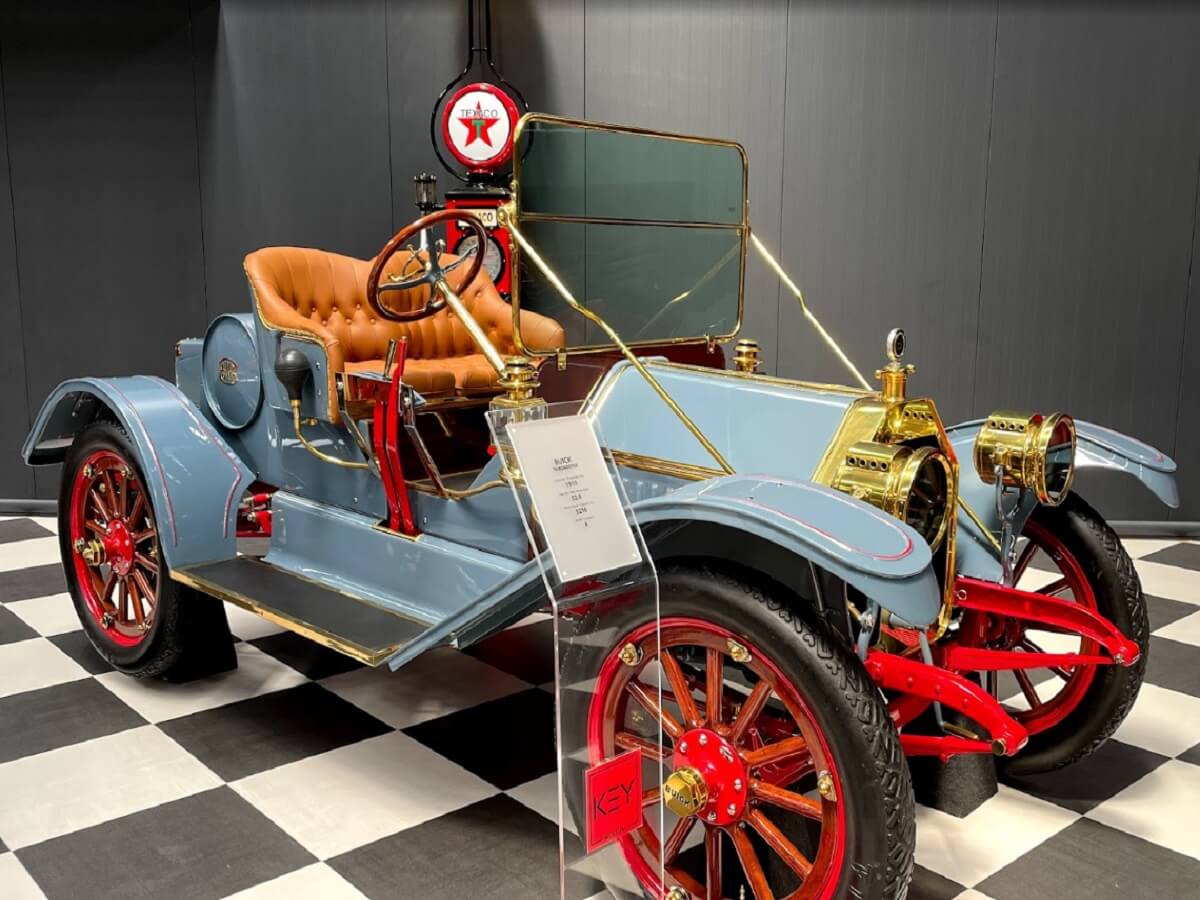 Торбали Измир - Музей классических автомобилей