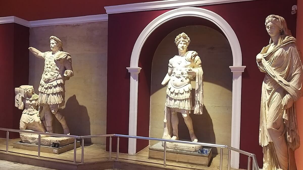 Археологический музей Анталии - Antalya Arkeoloji Müzesi