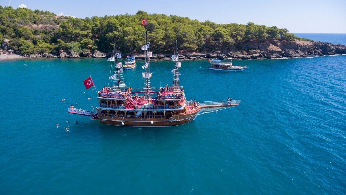 Откройте для себя острова и бухты в Анталии - морские прогулки - Antalya'da Tekne Gezileri
