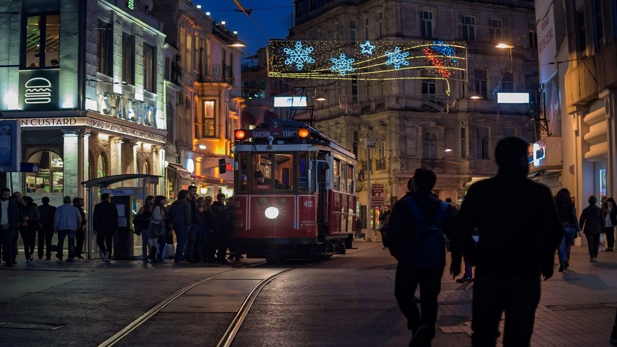 Таксим - чем заняться в оживленном районе Стамбула - Taksim İstanbul