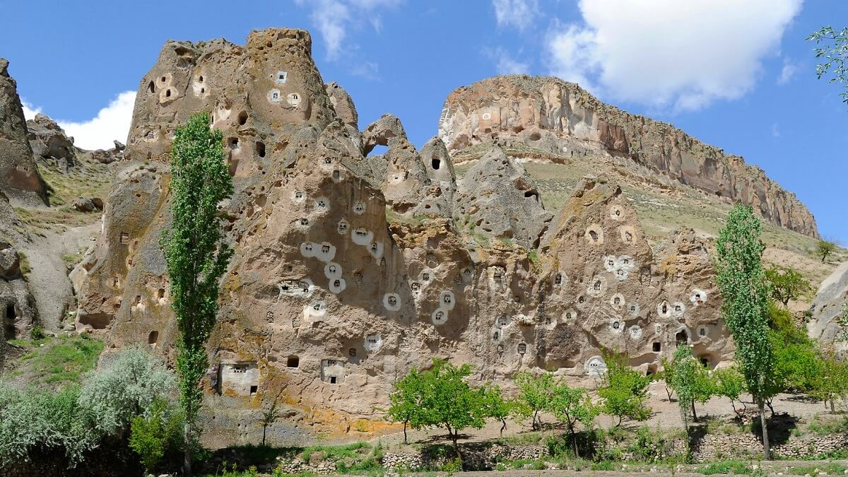 Вырезанные в скале чудеса и не только долина Соганлы в Кайсери - Soganli Vadisi Kayseri