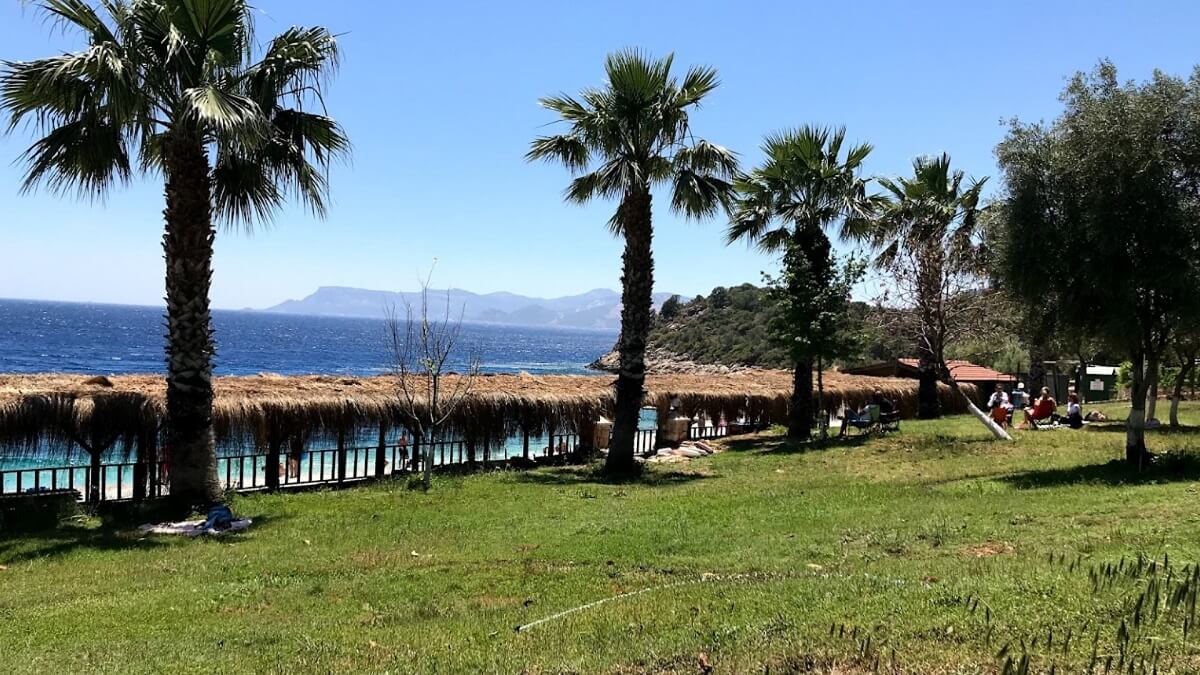 Солнце, море и комфорт общественный пляж муниципалитета Каш - Andifli Kaş Antalya